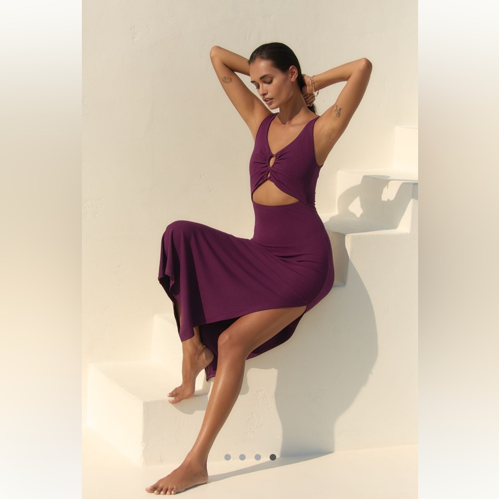 LSPACE Camille Midi Dress - Picture 4 of 13